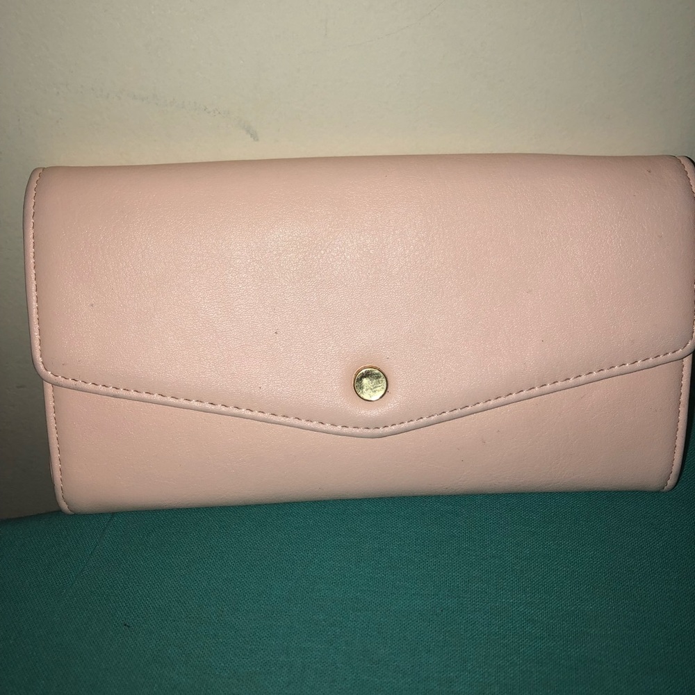 H&M wallet